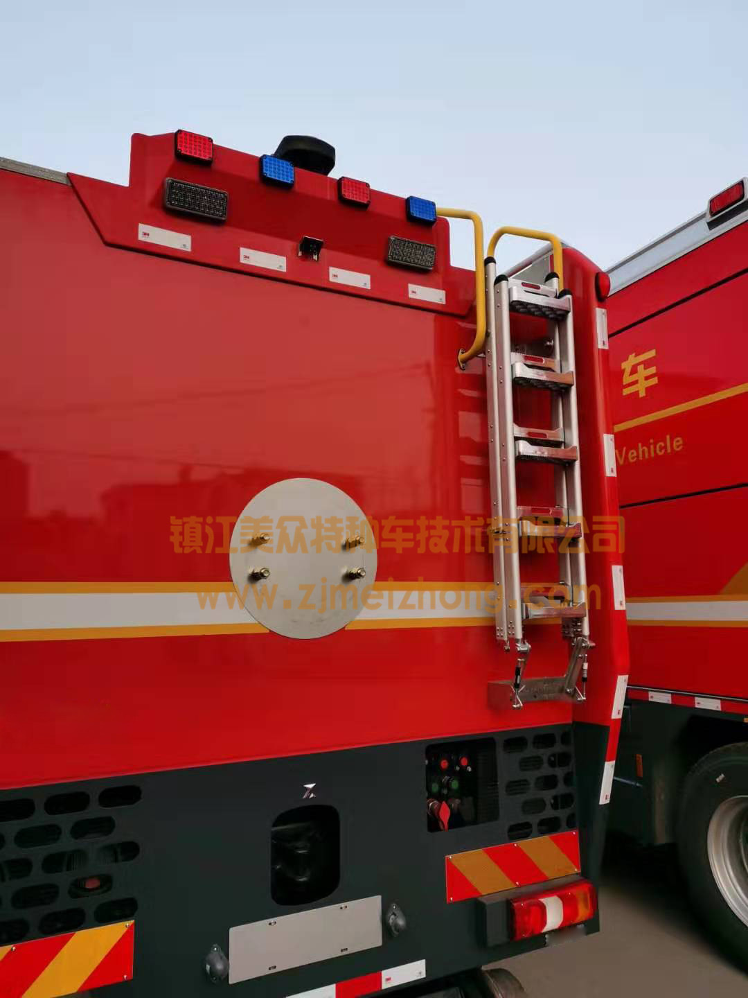 	�p��������